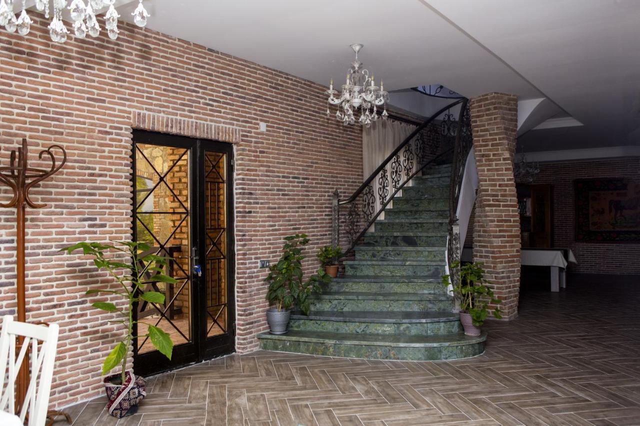 Bekas Wine Cellar Hotel Akhmeta Exterior photo